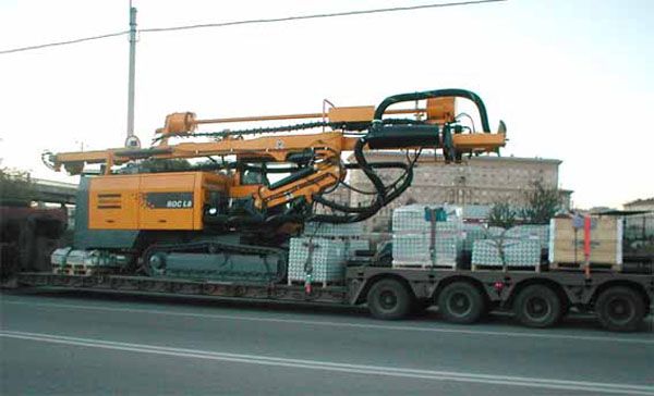 Osobennosti_transportirovki_burovyh_ustanovok_3.jpg Osobennosti_transportirovki_burovyh_ustanovok_3.jpg